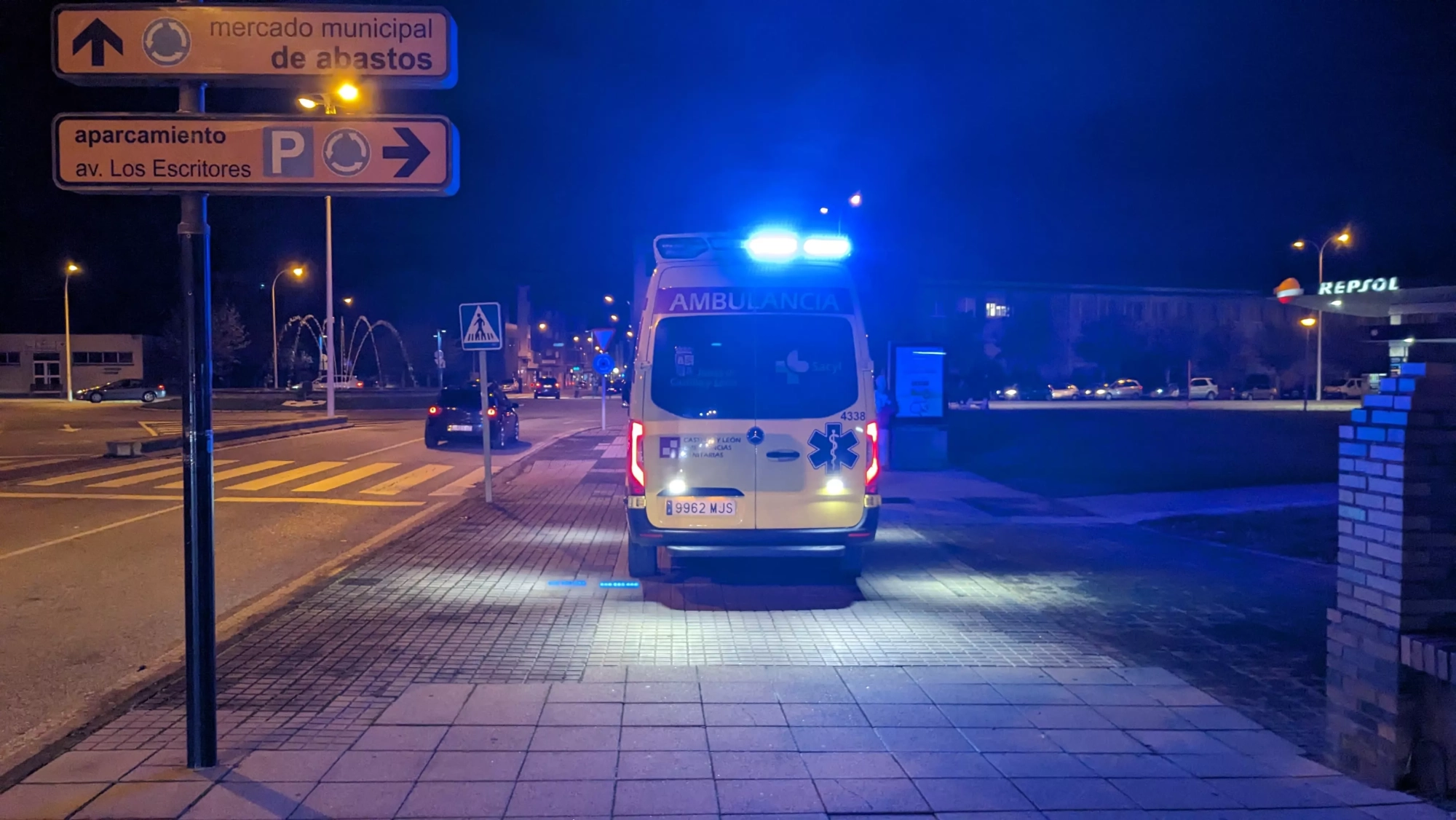 Trasladado al Hospital del Bierzo tras volcar su coche en la N-536 en ...