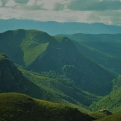 Tercer premio 'Boca de lobo' de Leonides Alonso Poncelas | El Museo de la Energía de Ponferrada acoge la muestra de fotografías del 5º concurso de la Reserva de la Biosfera de Ancares