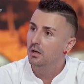El DJ faberense Jotha debate sobre poliamor con el jinete Muñoz Escassi en Masterchef Celebrity El DJ faberense Jotha debate sobre poliamor con el jinete Muñoz Escassi en Masterchef Celebrity