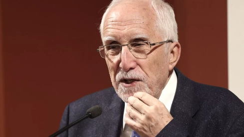 La Diputación propondrá la Medalla de Oro de la Provincia a Luis Mateo Díez