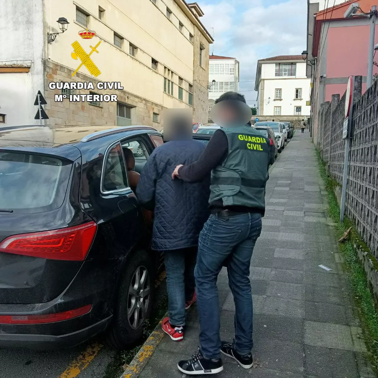Prisión para un hombre que estafó 15.000 euros a una anciana del Bierzo acusado de realizar 27.000 llamadas para captar víctimas