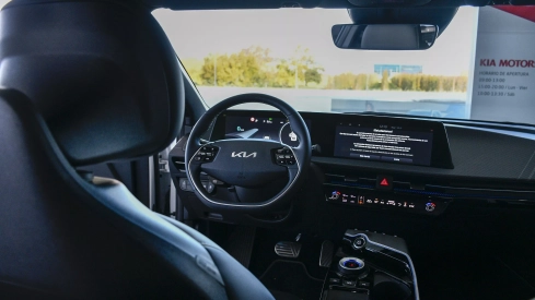 KIA EV6 Line RWD (Long Range) KIA EV6 Line RWD (Long Range)