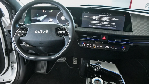 KIA EV6 Line RWD (Long Range) KIA EV6 Line RWD (Long Range)