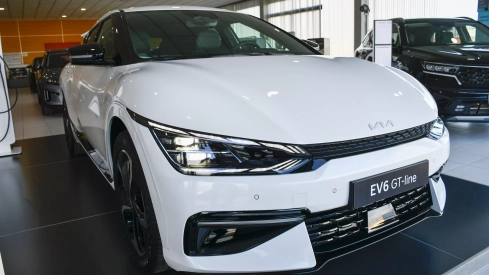 KIA EV6 Line RWD (Long Range) KIA EV6 Line RWD (Long Range)