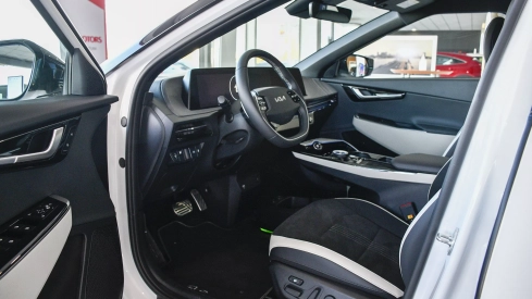 KIA EV6 Line RWD (Long Range) KIA EV6 Line RWD (Long Range)