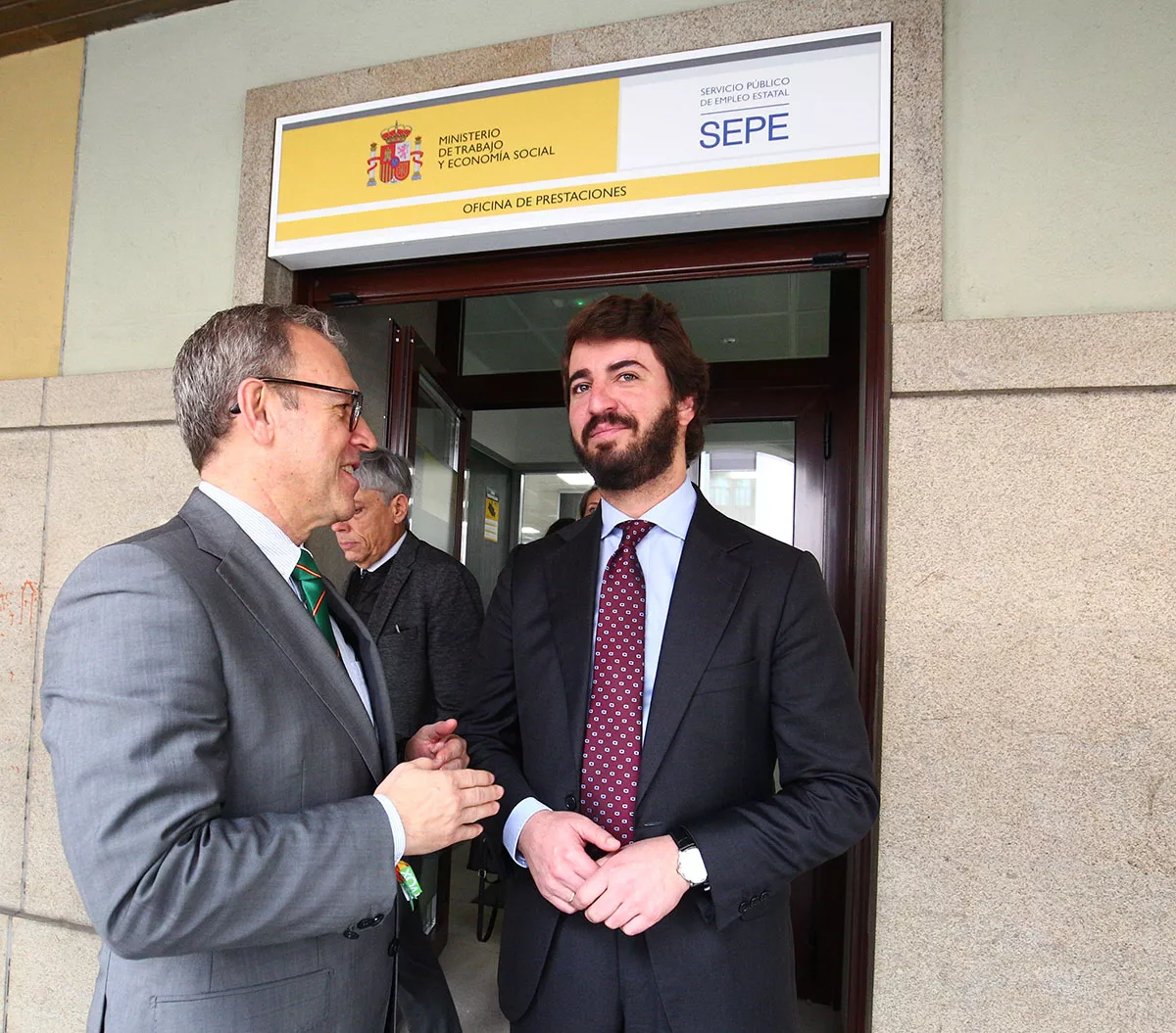El vicepresidente visita la Oficina de Empleo de Ponferrada (4)