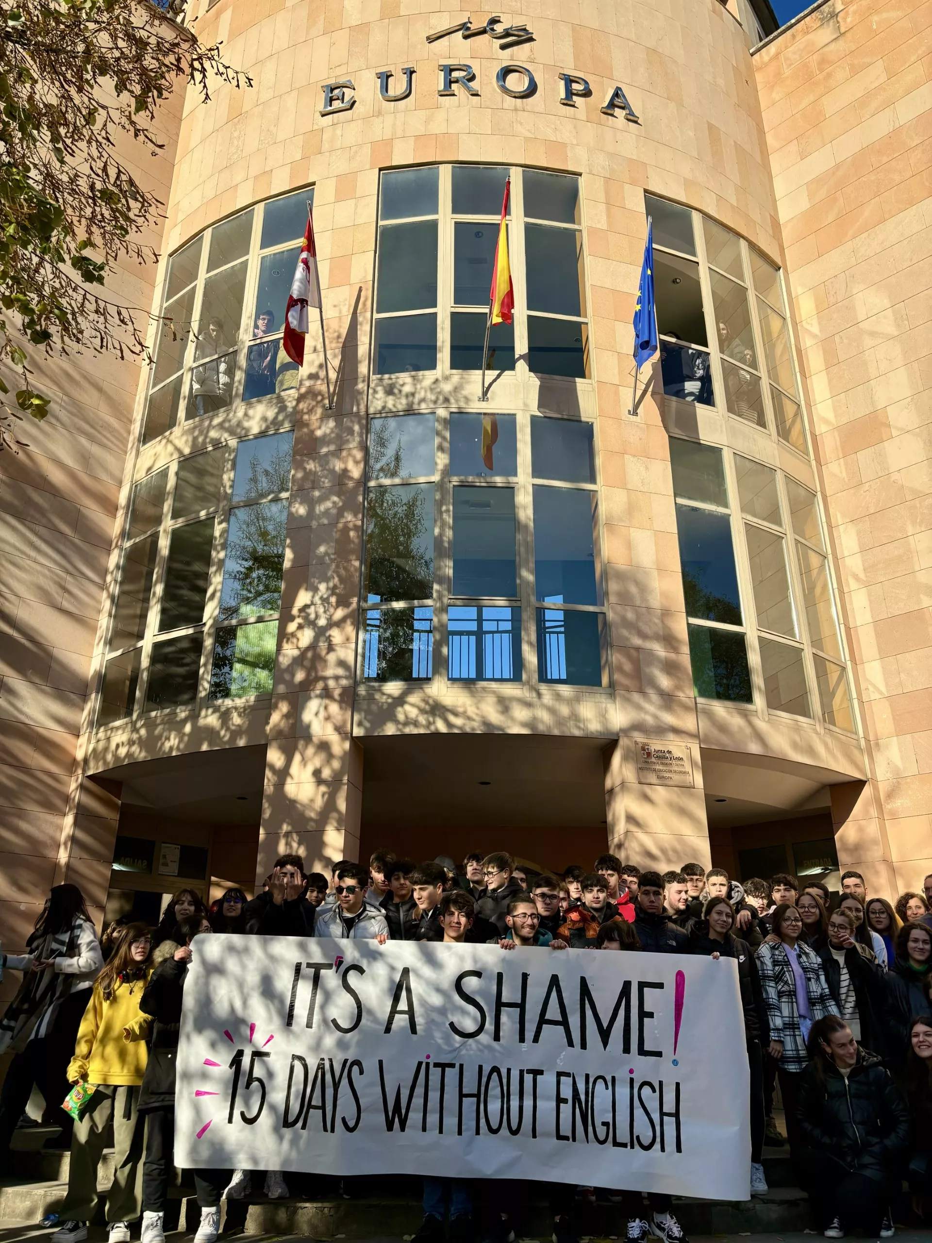 IES Europa se manifiesta por las dos semanas sin profesor de inglés (1)