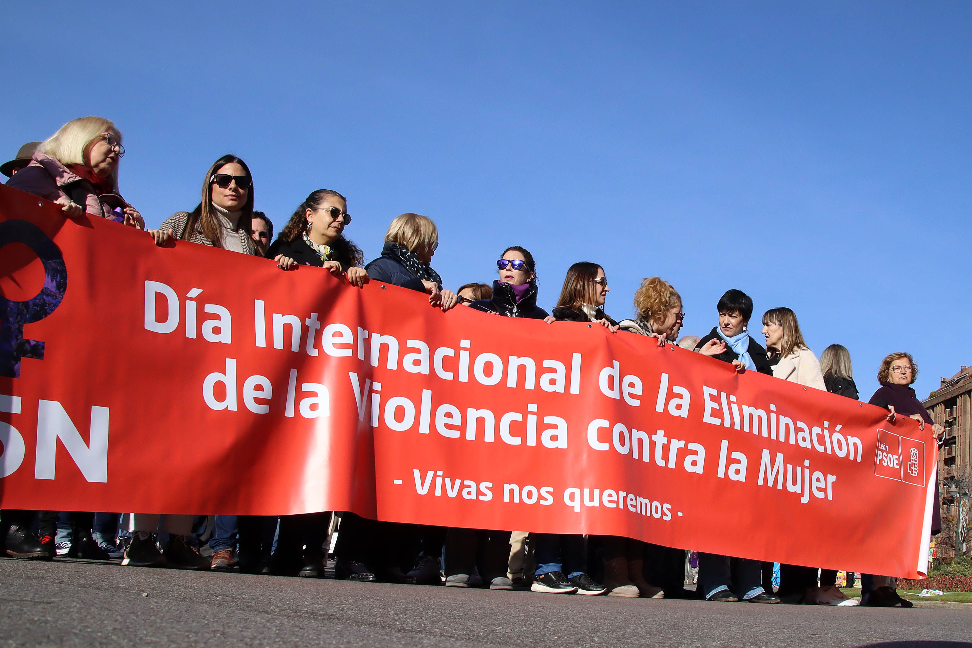 Manifestaciónpor el Día Internacional de la Eliminación de la Violencia contra la Mujer 
