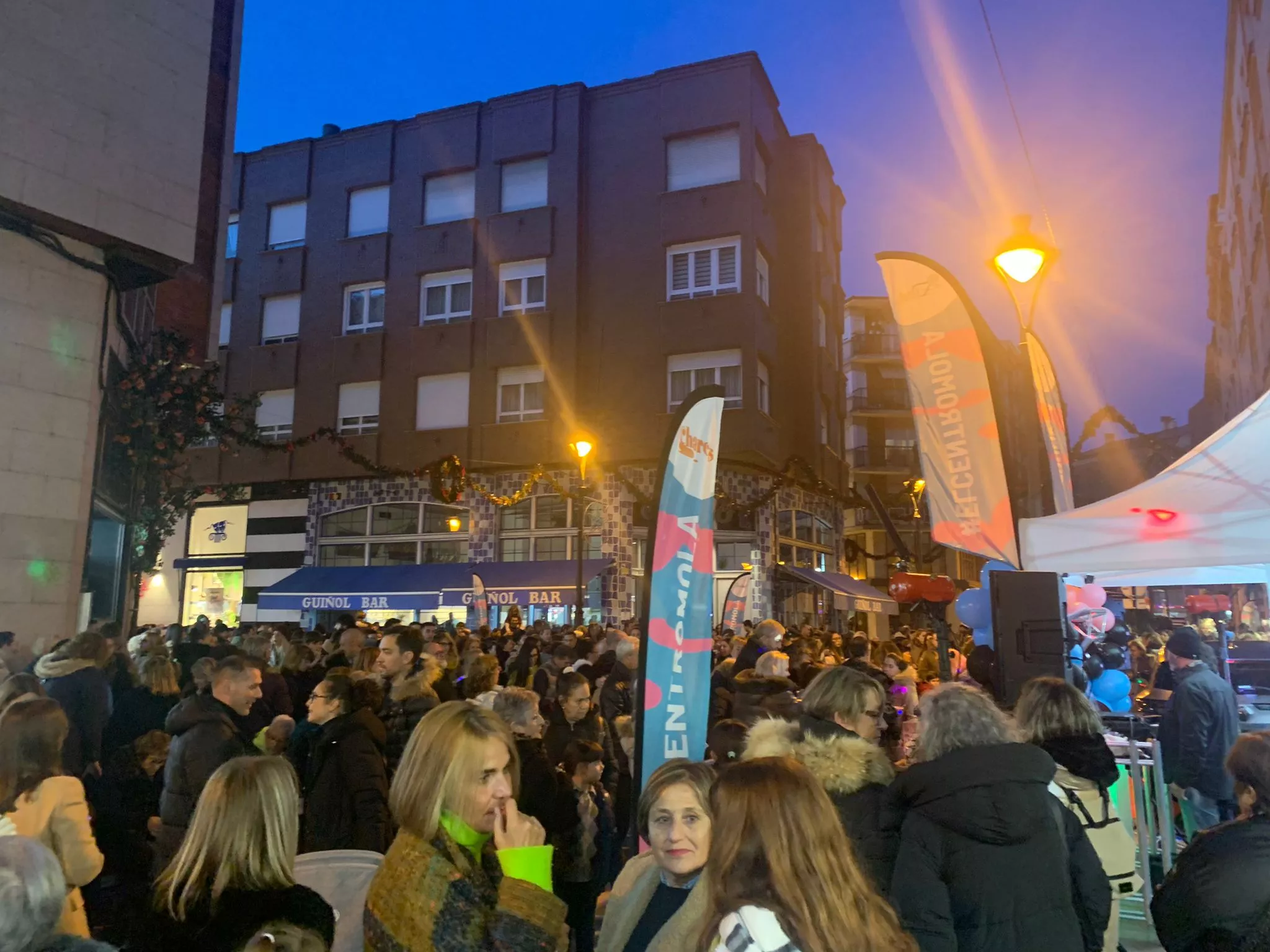 Fotos sorteo de 1000 € en el Black Friday del centro de Ponferrada