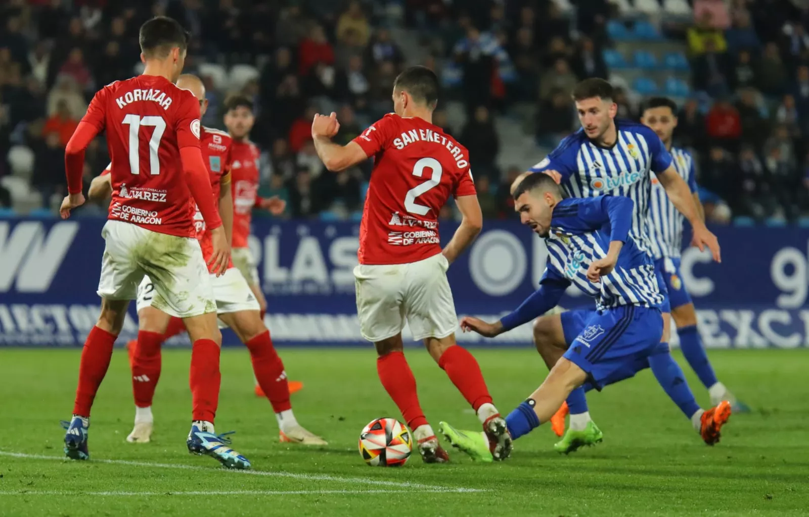El Tarazona da la sorpresa y acaba con la racha de la Ponferradina (0-1)