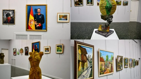 Exposición de la Asociación de Pintores del Bierzo en la Casa de la Cultura de Ponferrada