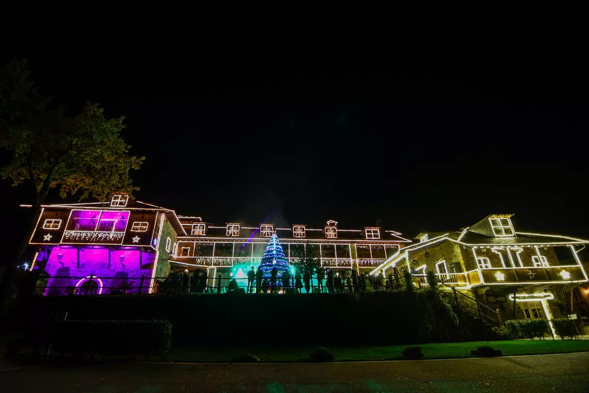 El Palacio de Canedo da la bienvenida a la Navidad