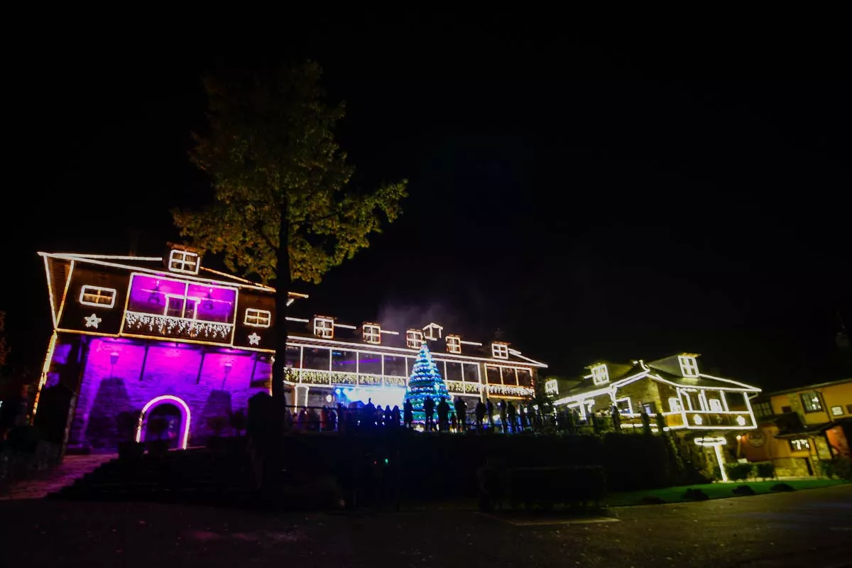 El Palacio de Canedo da la bienvenida a la Navidad