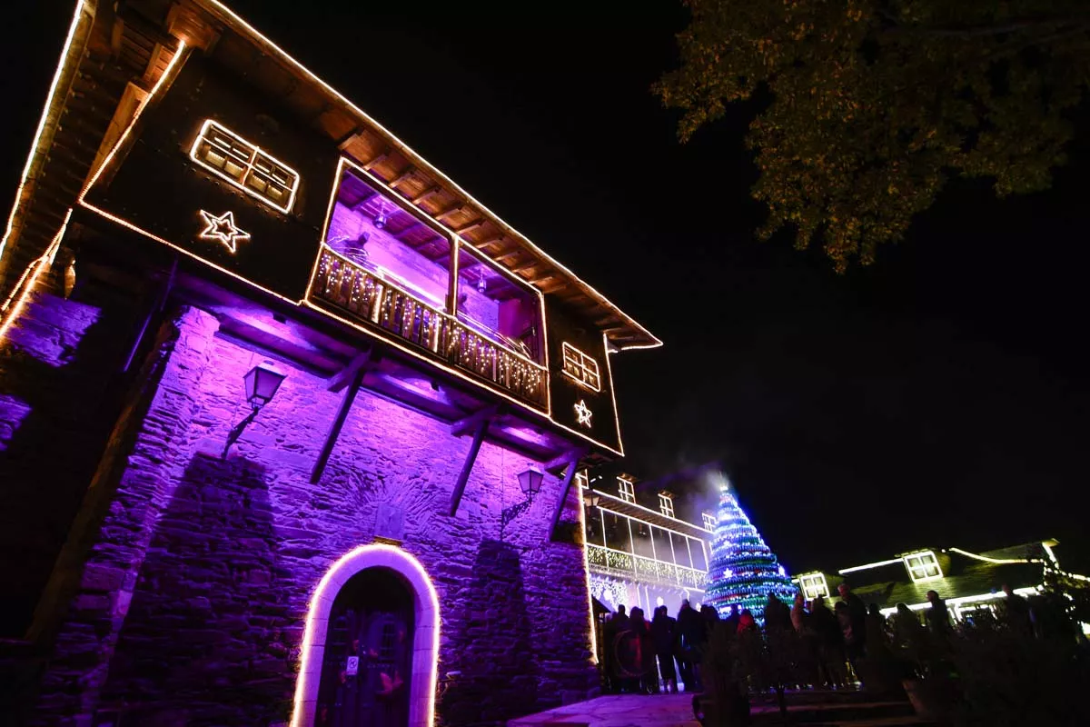 El Palacio de Canedo da la bienvenida a la Navidad