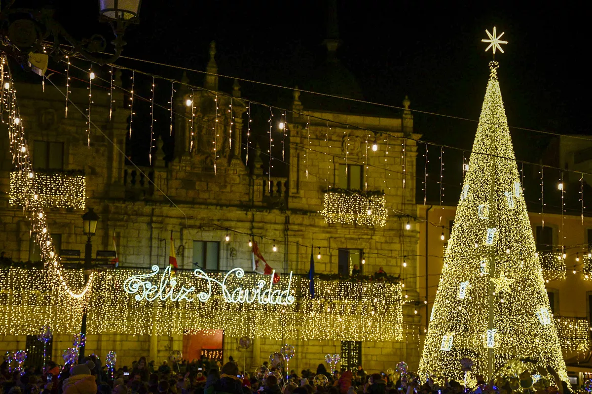 "La ciudad perfecta para visitar en Navidad": así define una tiktoker, especializada en viajes, Ponferrada