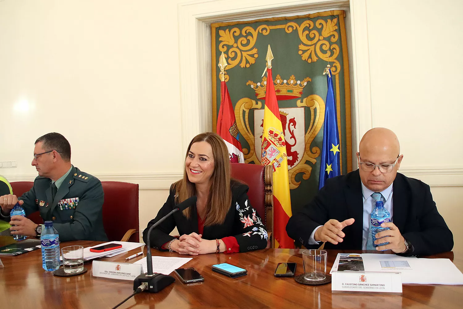 Virgina Barcones, delegada del Gobierno en Castilla y León, en la presentación del dispositivo para el puente de la Constitución