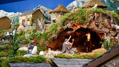 Inauguración del Belén artesano de Folgoso de la Ribera