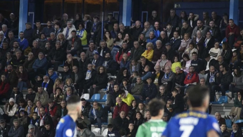 Álbum de fotos del Ponferradina - Cornellà, el último del año en El Toralín