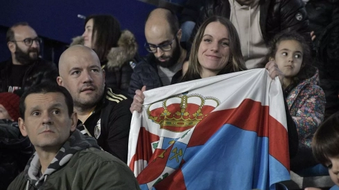 Álbum de fotos del Ponferradina - Cornellà, el último del año en El Toralín