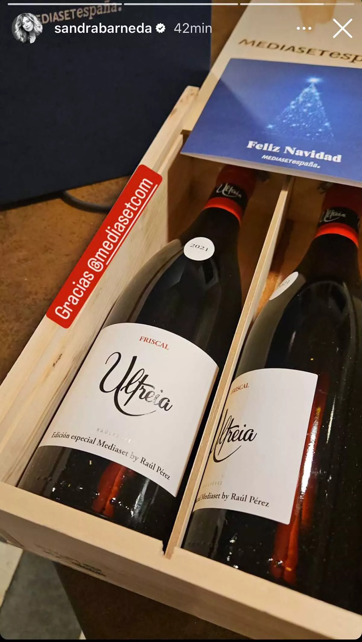 Mediaset elige un vino del Bierzo de Raúl Pérez para su cesta de Navidad 4