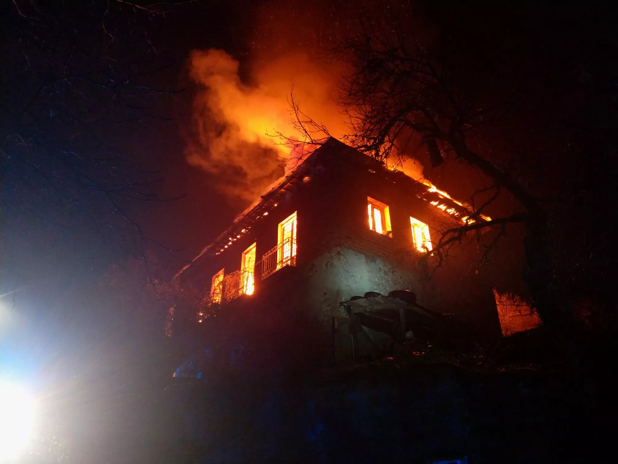 Pieros (4) Pieros (4)