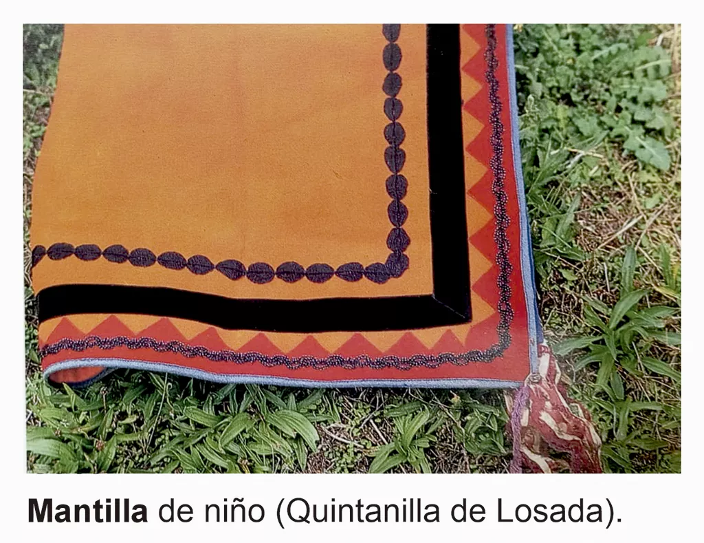 Indumentaria tradicional del Bierzo Indumentaria tradicional del Bierzo