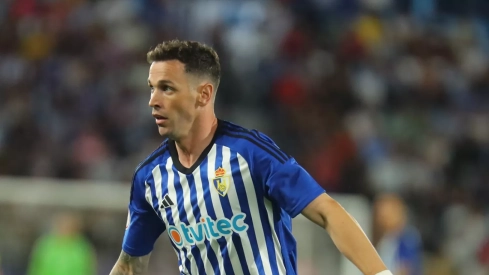 Álvaro Vázquez abandona la Ponferradina