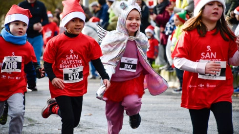 Concurrida San Silvestre de Ponferrada para despedir el 2023 a toda zapatilla