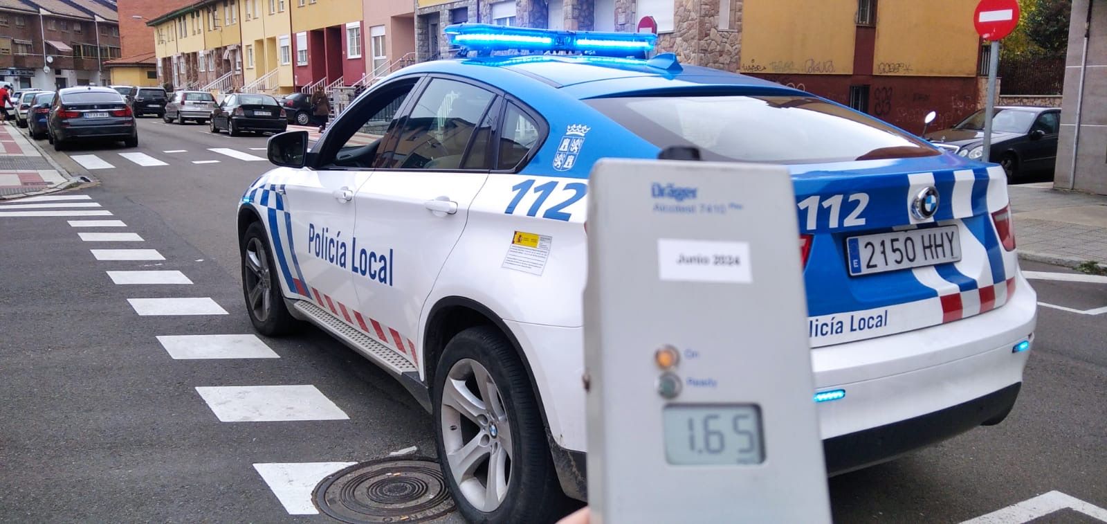 Vehículo de la Policía Local de San Andrés del Rabanedo Vehículo de la Policía Local de San Andrés del Rabanedo