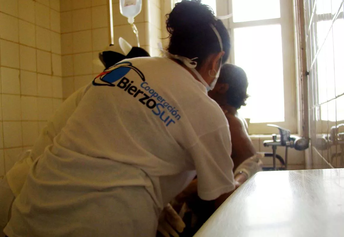  ‘Cooperación Bierzo Sur’: La ONG creada por una enfermera berciana que ayuda cada año a la población de Santo Tomé y Príncipe