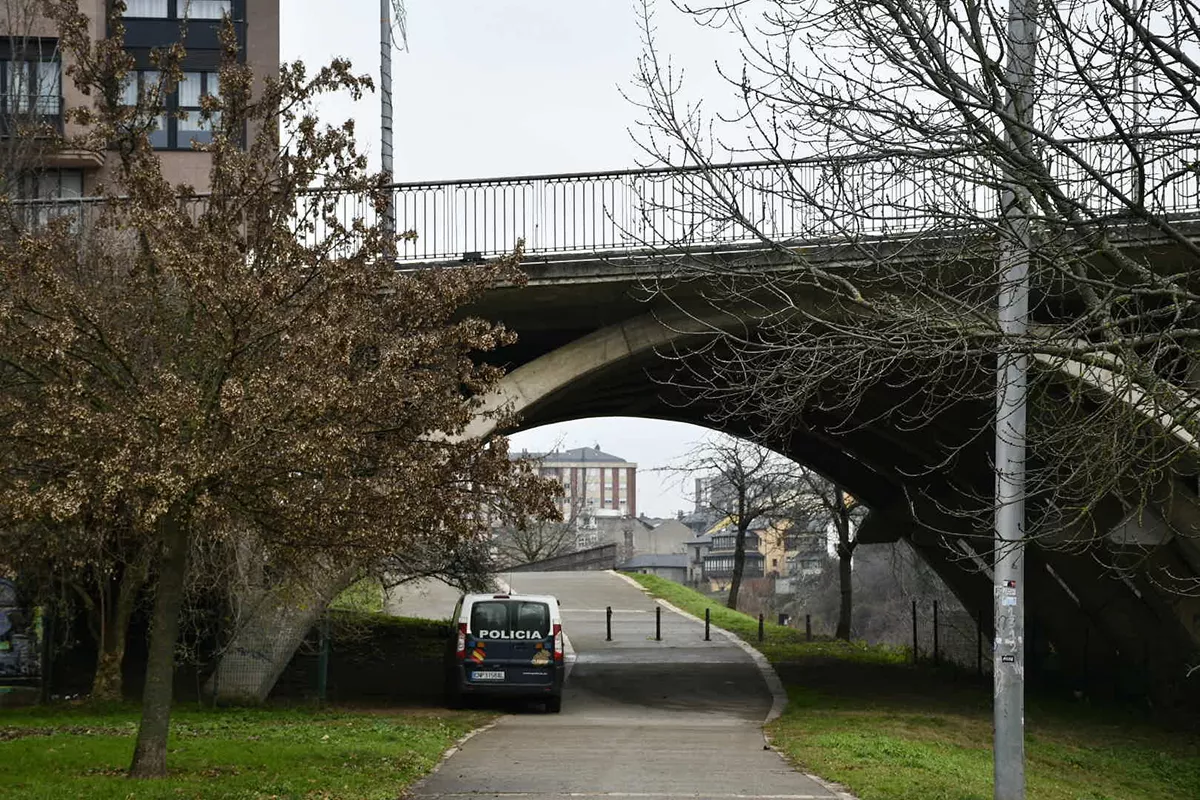 Dispositivo de búsqueda de la menor desaparecida en Ponferrada (2) Dispositivo de búsqueda de la menor desaparecida en Ponferrada (2)