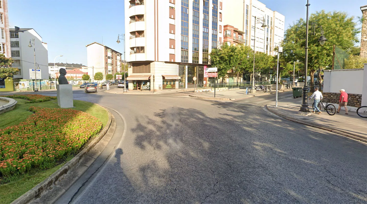 Rotonda Luis del Olmo