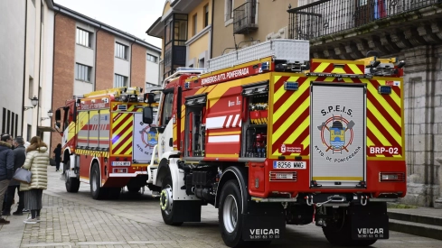 Ponferrada presenta un nuevo camión de bomberos de 105 metros que llega hasta el último piso de la torre de La Rosaleda