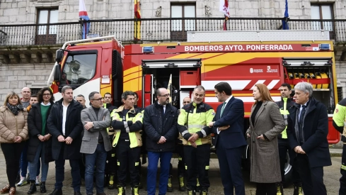 Nuevo camión de bomberos (10)