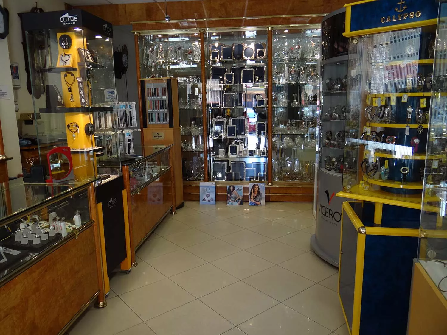 El último tictac Relojería Gundín echa el cierre después de 108 años de historia en Bembibre 4 El último tictac Relojería Gundín echa el cierre después de 108 años de historia en Bembibre 4