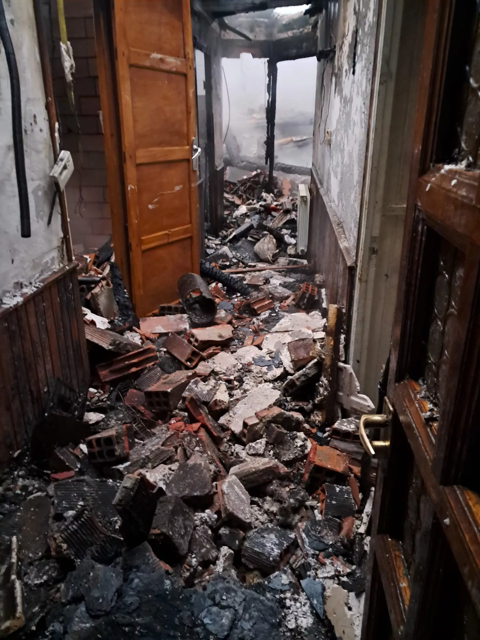 Incendio en una casa en Valseco (1) Incendio en una casa en Valseco (1)