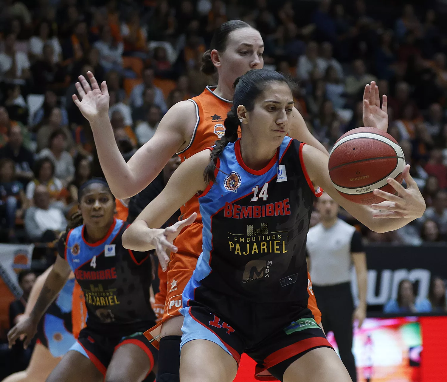 Embutidos Pajariel Bembibre recibe al líder y vigente campeón, Valencia Basket Embutidos Pajariel Bembibre recibe al líder y vigente campeón, Valencia Basket