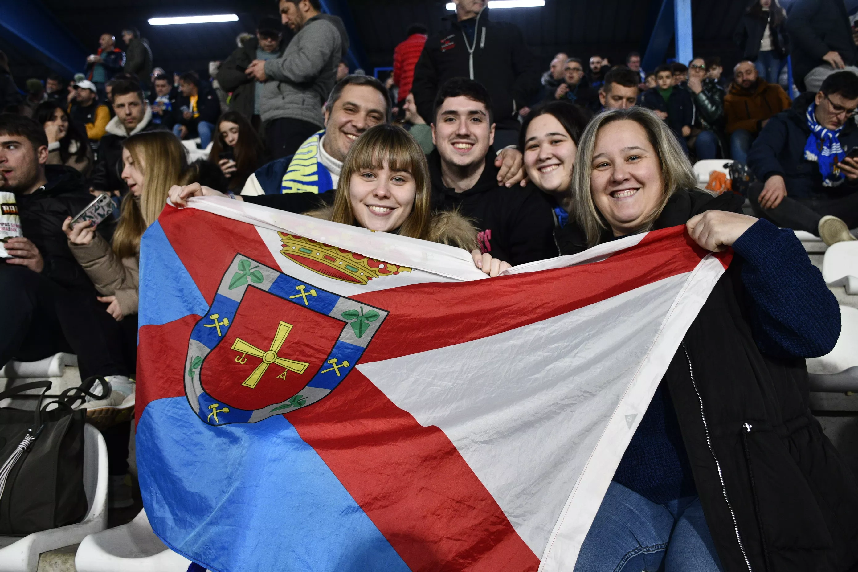 Álbum de fotos del partido entre la Ponferradina y el Sestao River