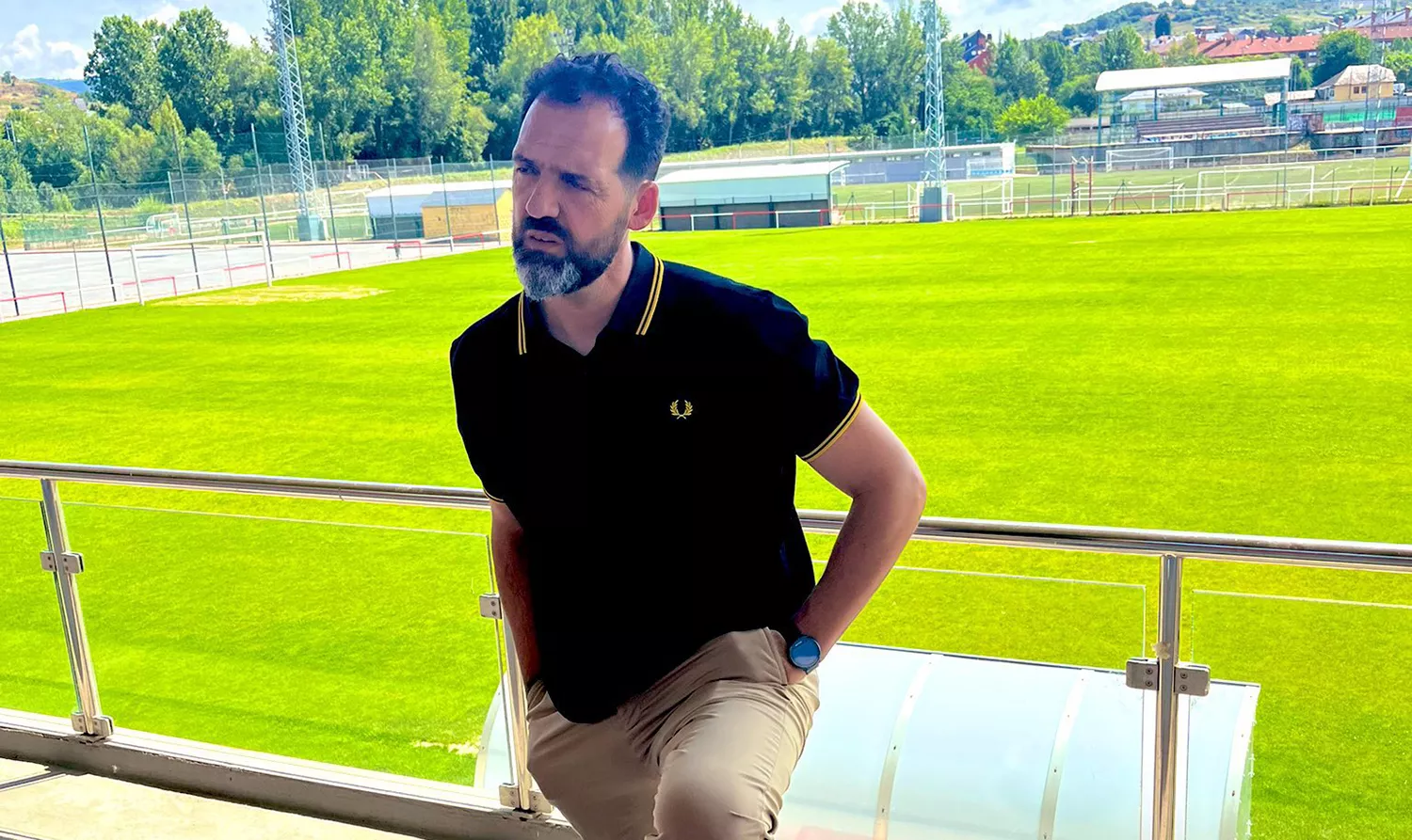 El entrenador Ramón González deja el Atlético Bembibre «por motivos personales»