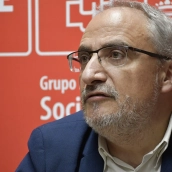 Olegario Ramón niega haber alentado la agresión sufrida en la sede del PSOE de Ponferrada y desmiente la versión de los manifestantes
