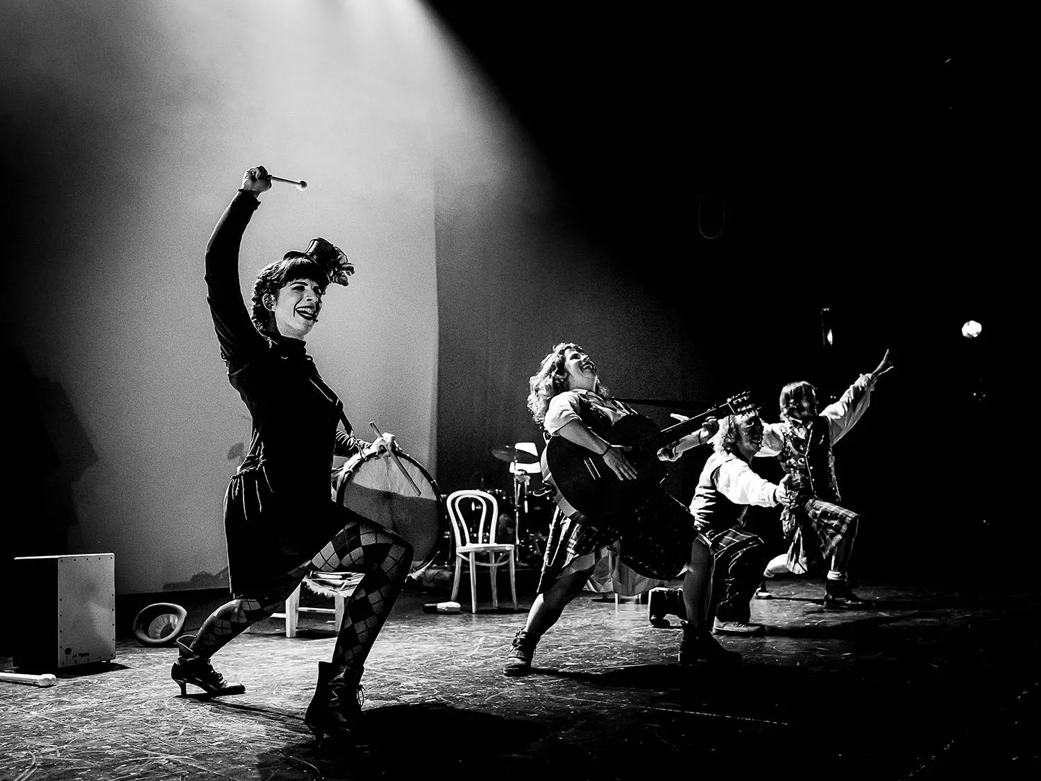 “Paüra” aborda con humor y música en directo el tema del 