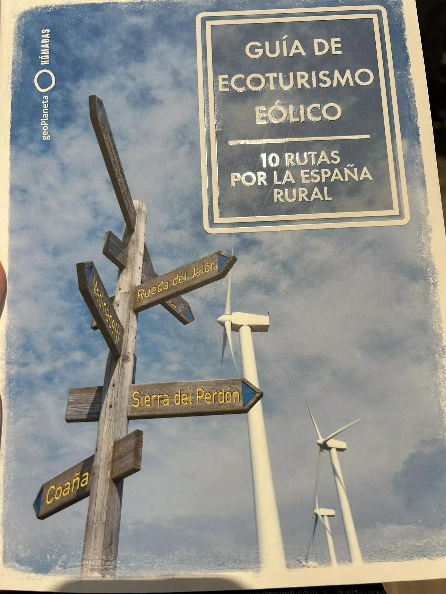 El Bierzo alto, Huérmeces (Burgos) y Medinaceli (Soria) protagonizan una de las rutas de la primera Guía de Ecoturismo Eólico que se publica en España 1