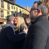 Marco Morala saludando a Patricia González este viernes en Ponferrada