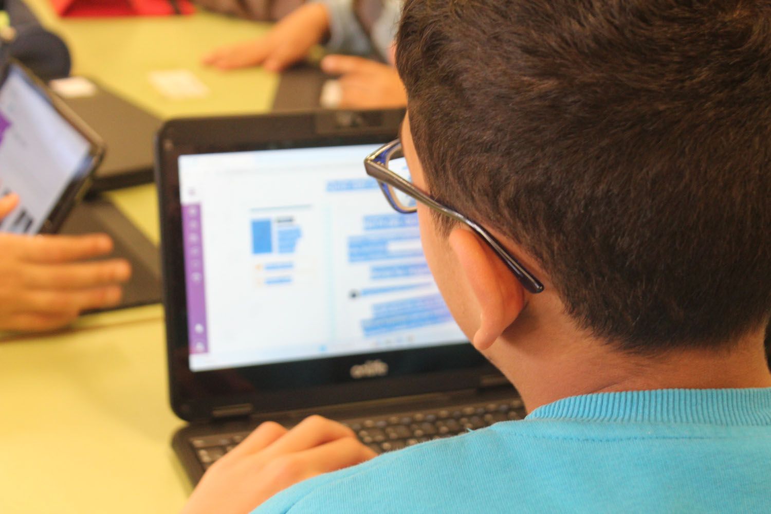 Casi 500 familias de la provincia de León reciben ayudas de la Junta para adquirir portátiles y tablets destinados a la Educación