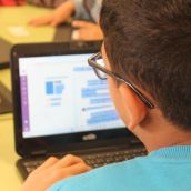 Casi 500 familias de la provincia de León reciben ayudas de la Junta para adquirir portátiles y tablets destinados a la Educación