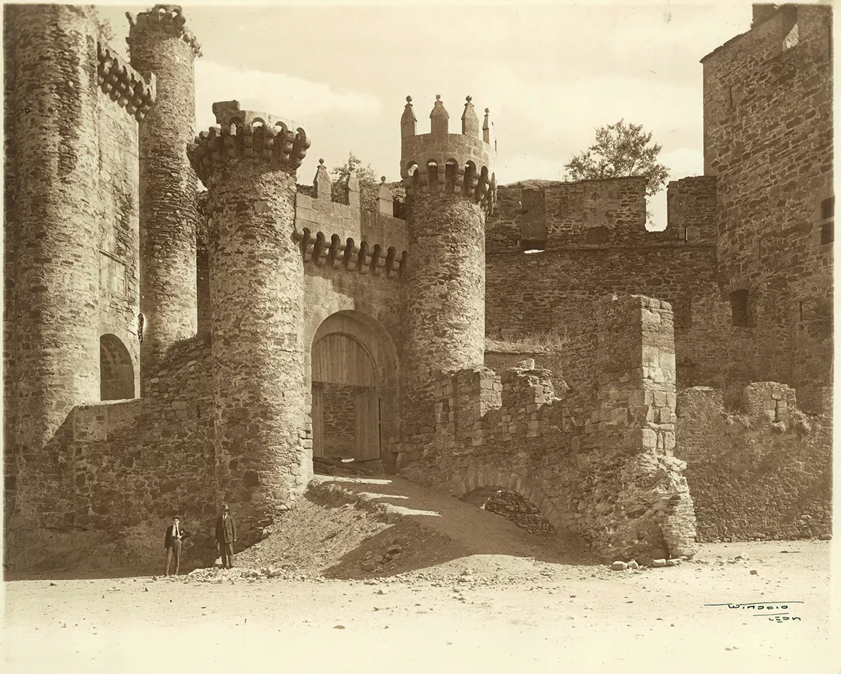 Centenario de la declaración del Castillo de Ponferrada como Monumento Nacional (9)