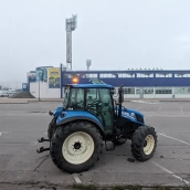 Sólo un tractor acude a la convocatoria de tractorada de Ponferrada