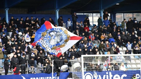 Álbum de fotos del partido entre la Ponferradina y el Unionistas