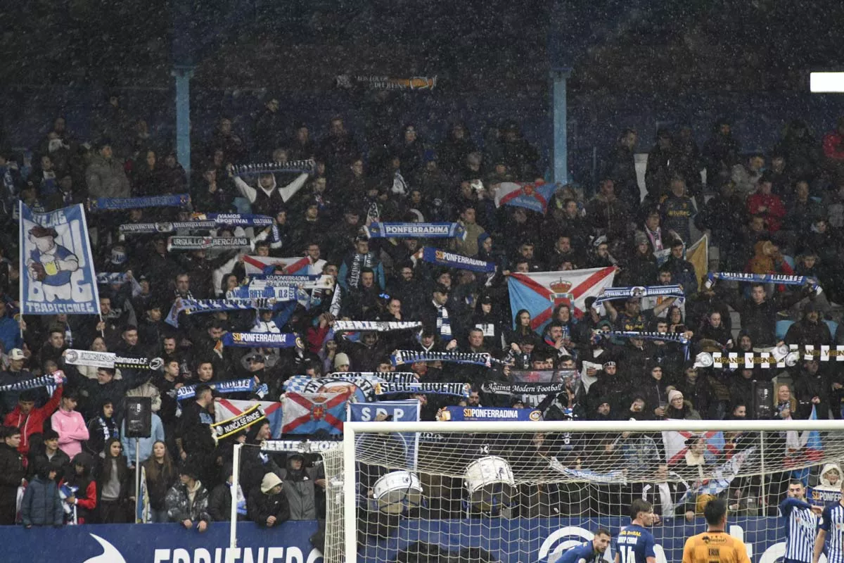 Álbum de fotos del partido entre la Ponferradina y Unionistas Álbum de fotos del partido entre la Ponferradina y Unionistas