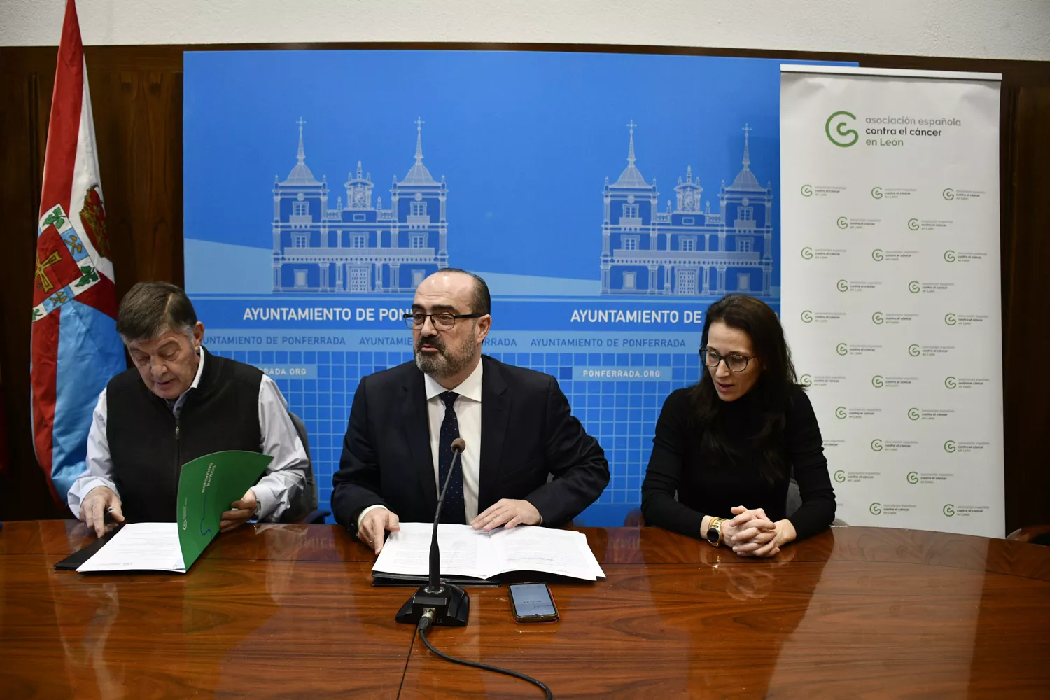 Asociación contra el cáncer (6)